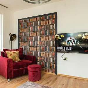  Apartment Urban Style In The Centre