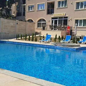 Vemara Boutique Hotel-free Parking Hotel